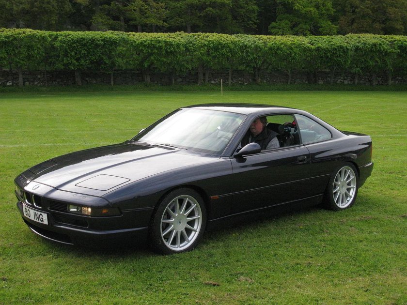 BMW 850 CSI