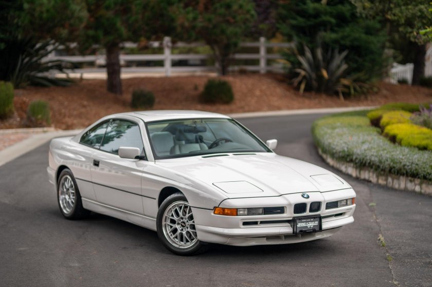 BMW 850i