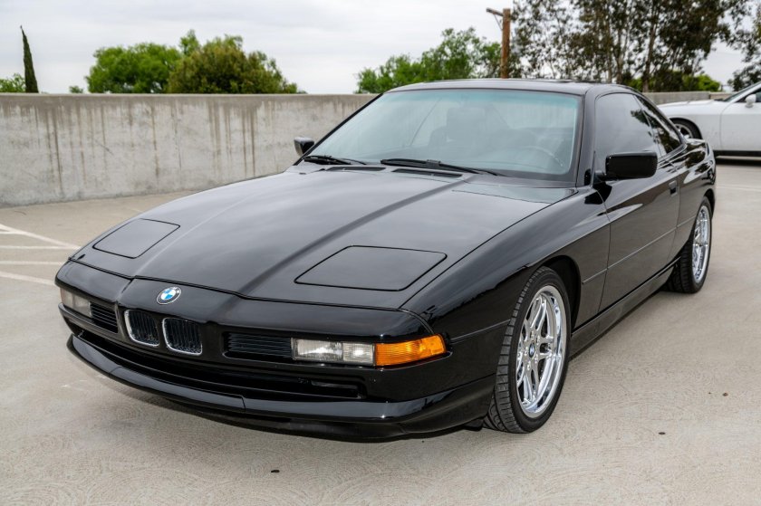 BMW 850i