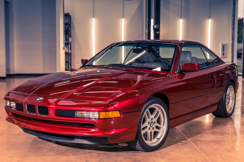 BMW 850 CSI