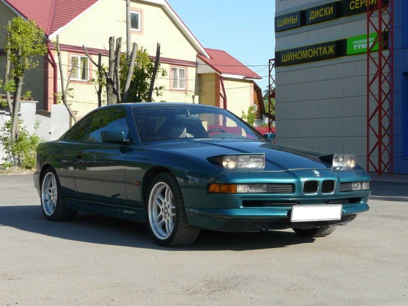 BMW 850 1990