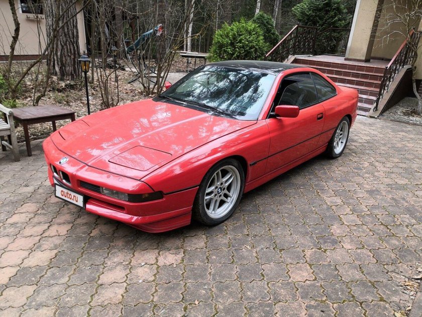 БМВ 8 серии 1990