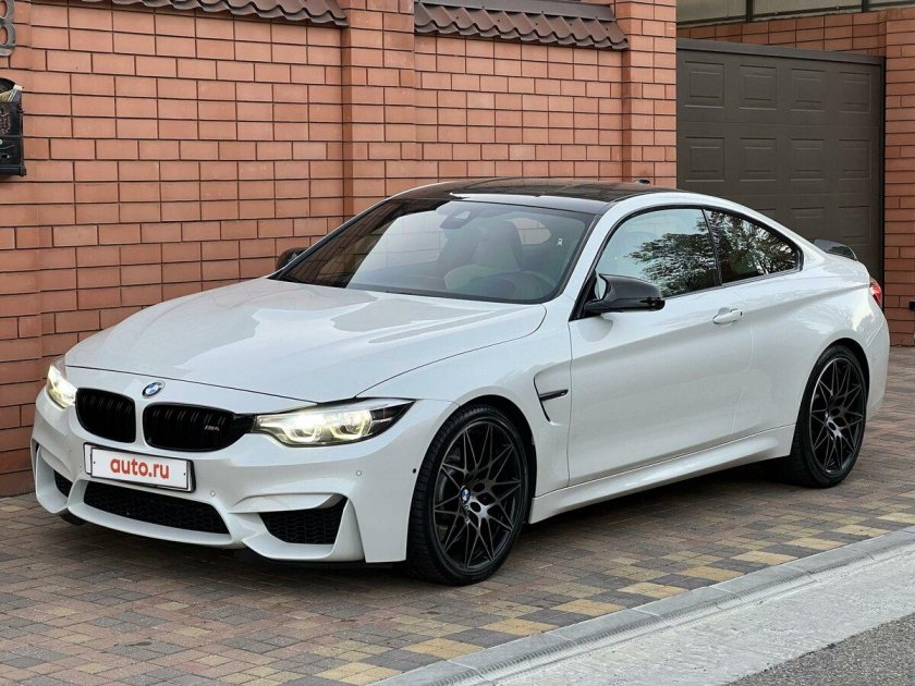 Bmw m 4 f 83