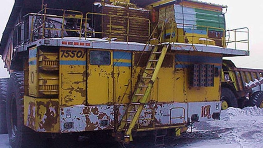 БЕЛАЗ 75600 грузоподъемность