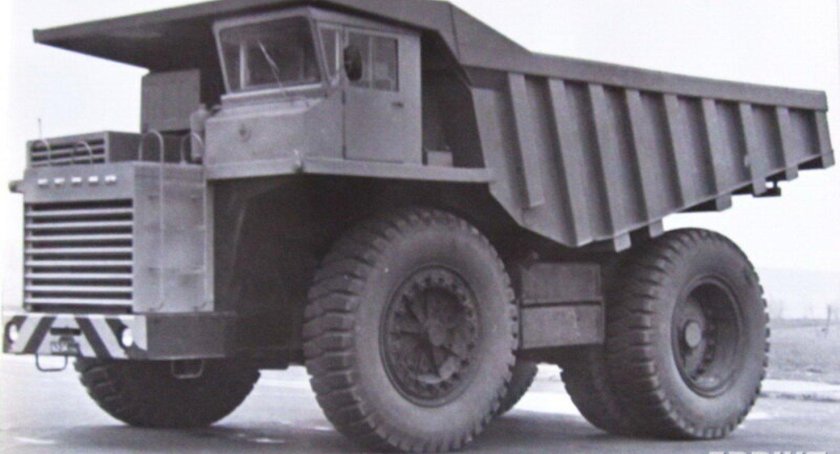 БЕЛАЗ-549, -7509