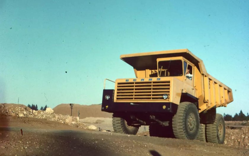 Карьерный самосвал БЕЛАЗ-540а
