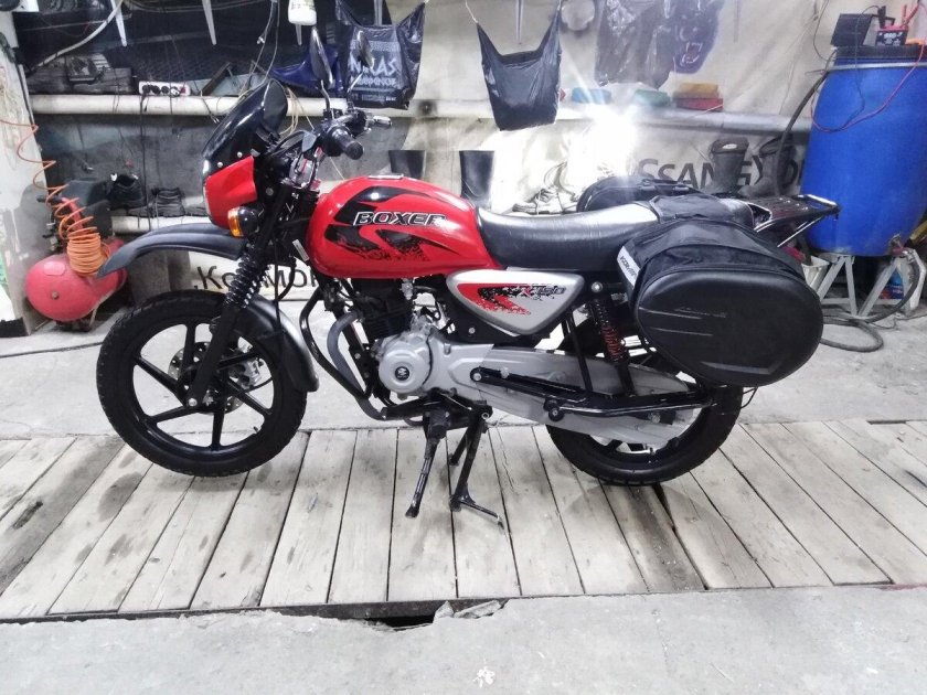 Мотоцикл Bajaj Boxer BM 150 X Disc