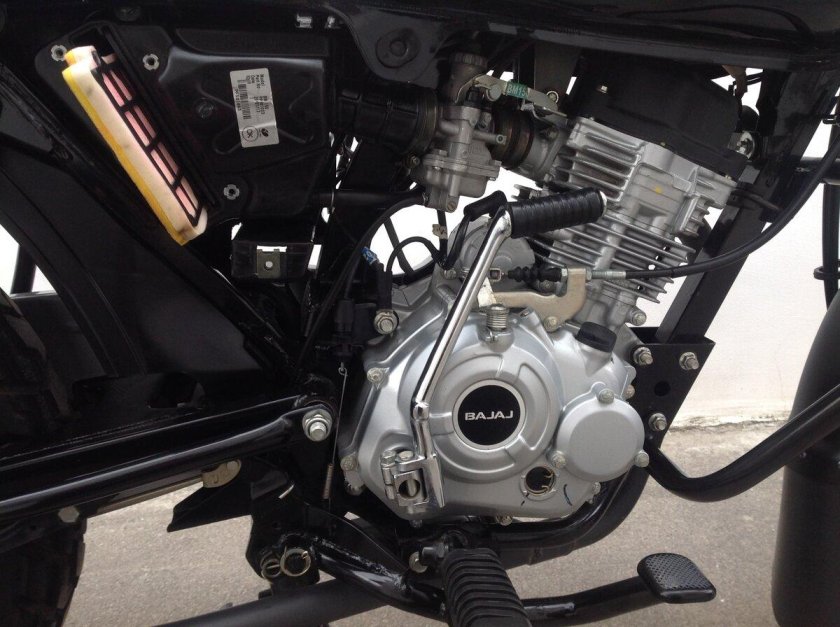 Мотоцикл Bajaj Boxer BM 150