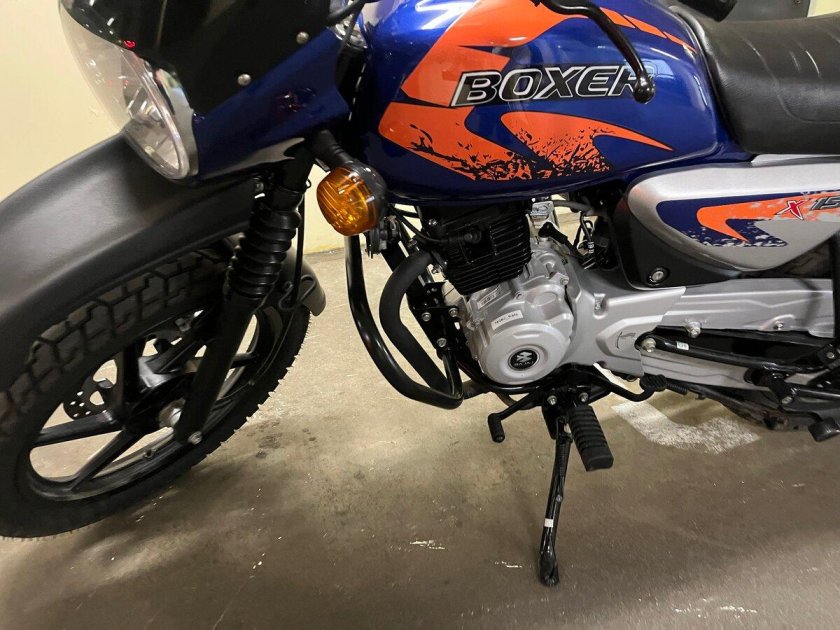 Bajaj Boxer bm150x