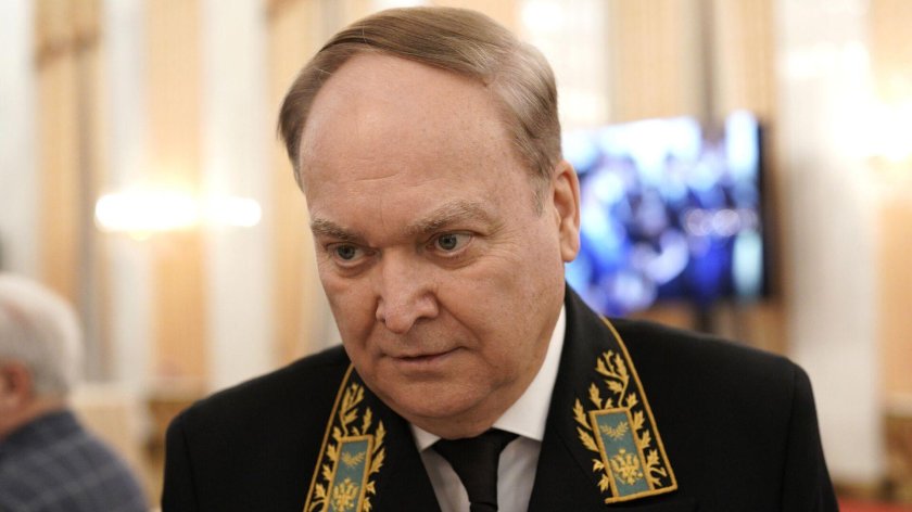 Анатолий антонов посол