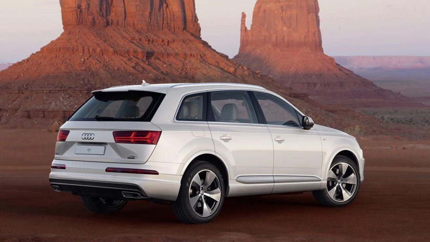 Ауди q7