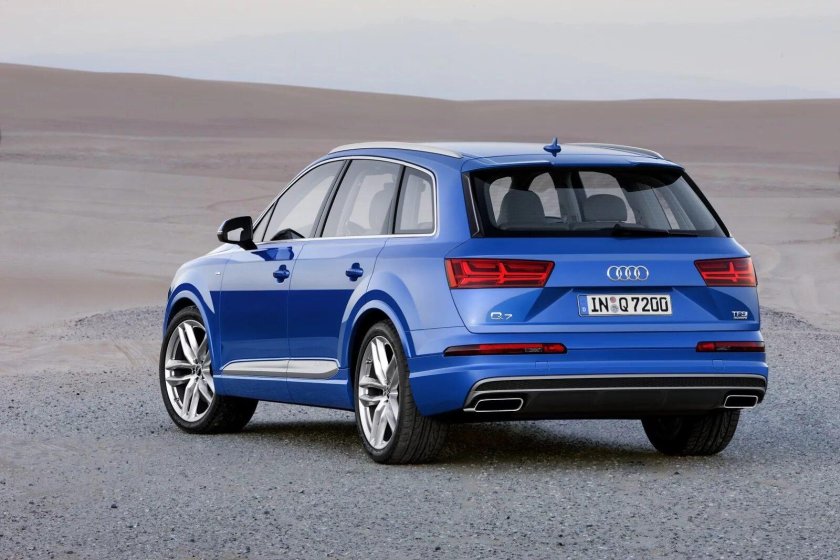 Audi q7 2015