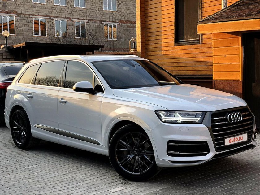Audi q7 2017 белая