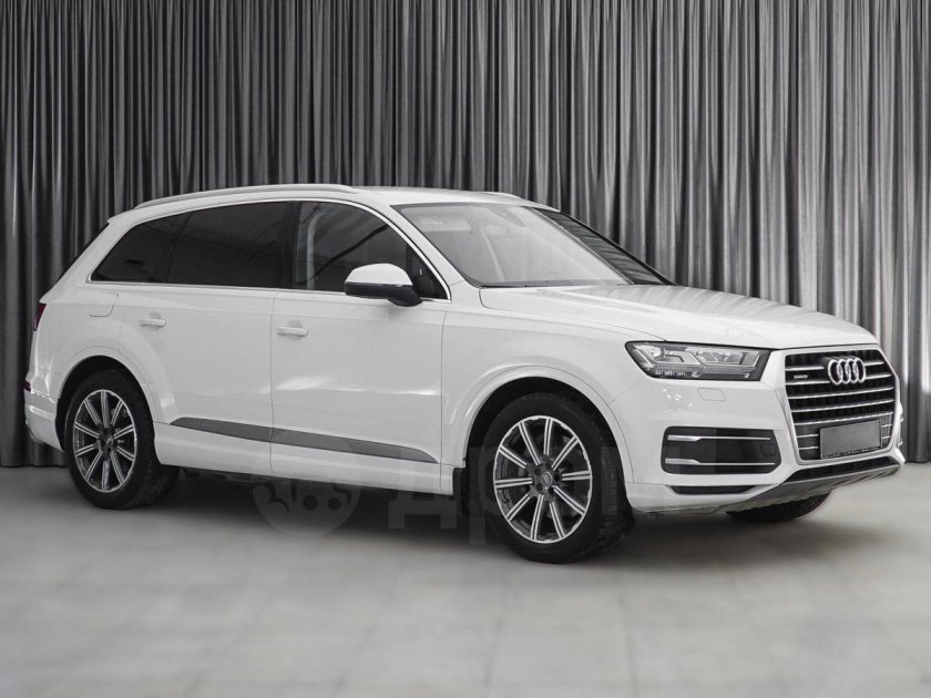 Ауди q 7 2015