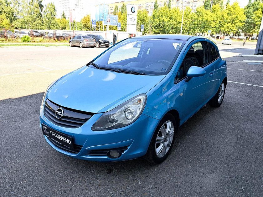 Опель корса 2007 года