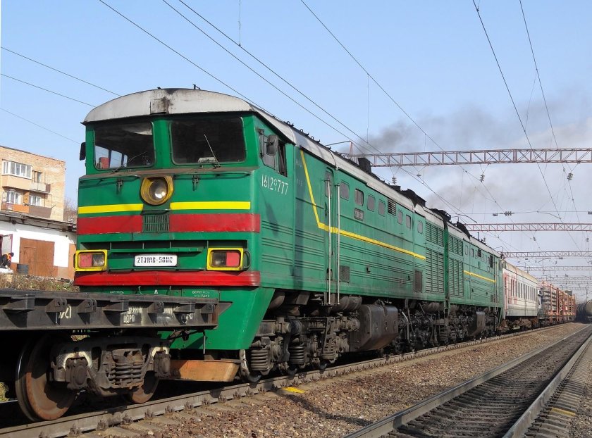 2тэ10в на станции Котельнич 1