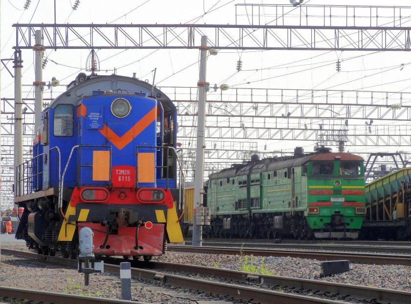 2тэ10мк на станции Спасск Дальний