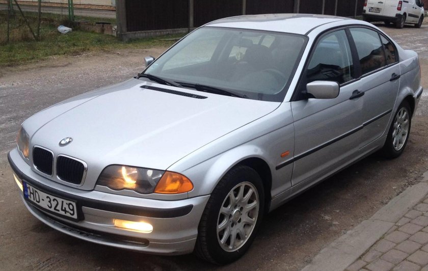 BMW 3 1998