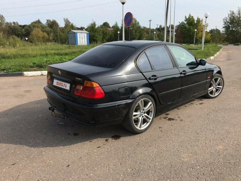 БМВ 318i 1998