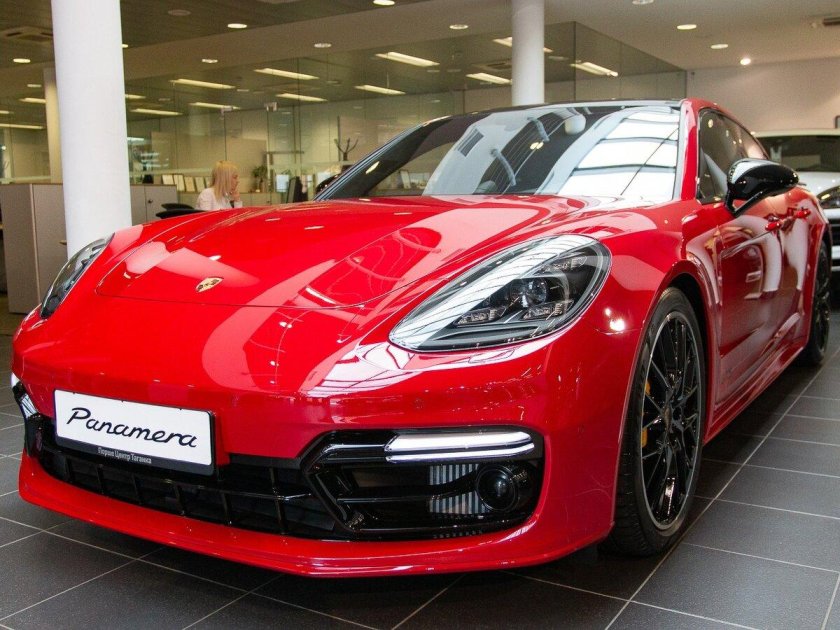 Porsche Panamera GTS
