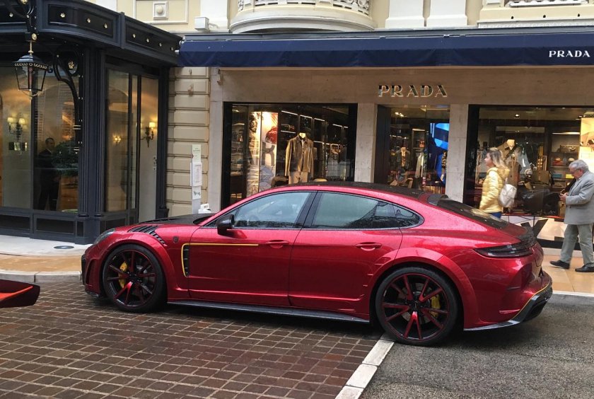 Порше Панамера 971