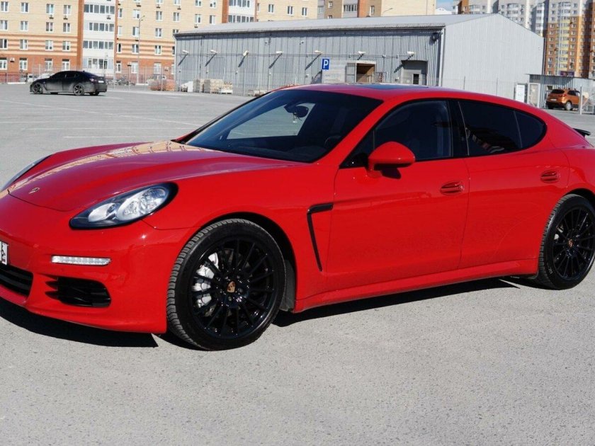 Красная Панамера