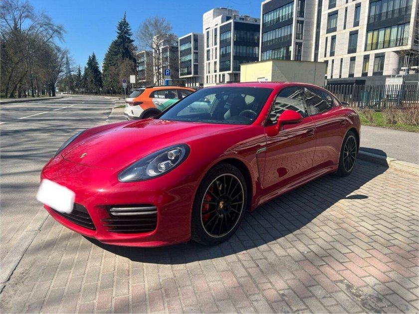 Porsche panamera gts