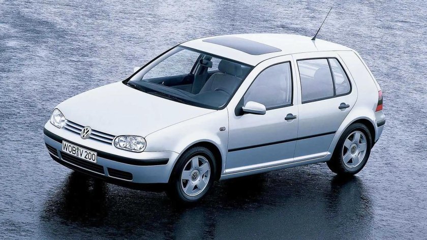 Фольксваген Golf 4