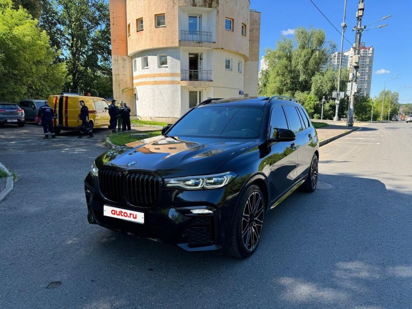 Bmw x 7 2021