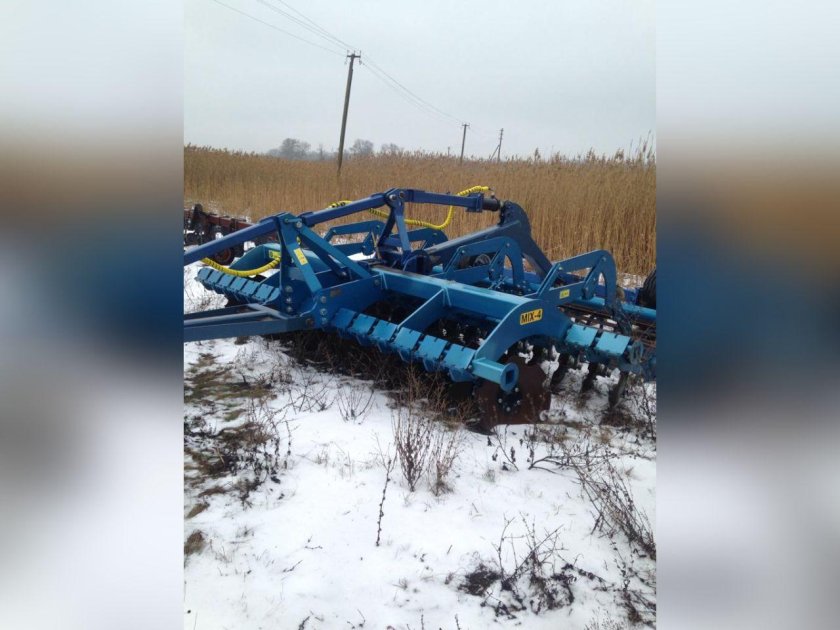 Полунавесная борона дисковая