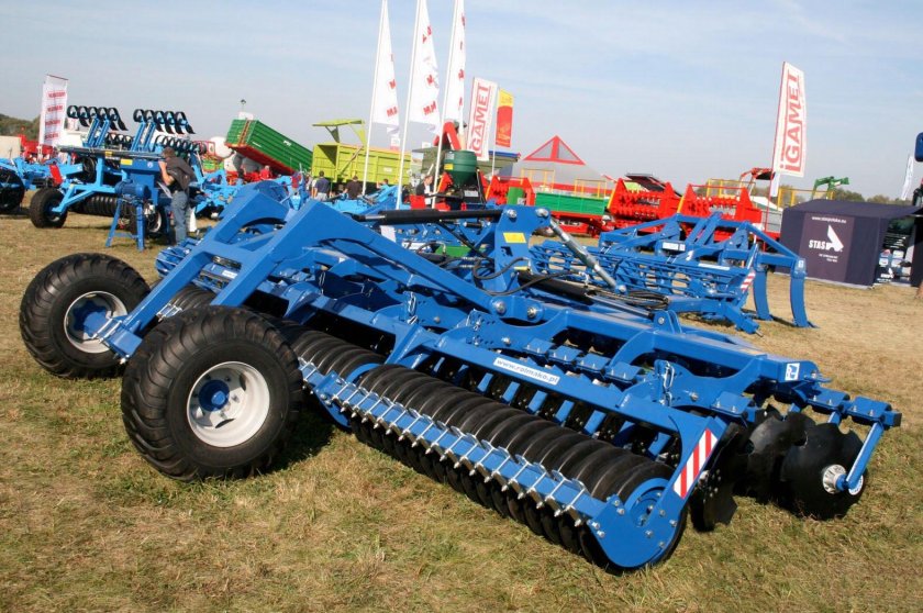 Дисковая борона Агромастер