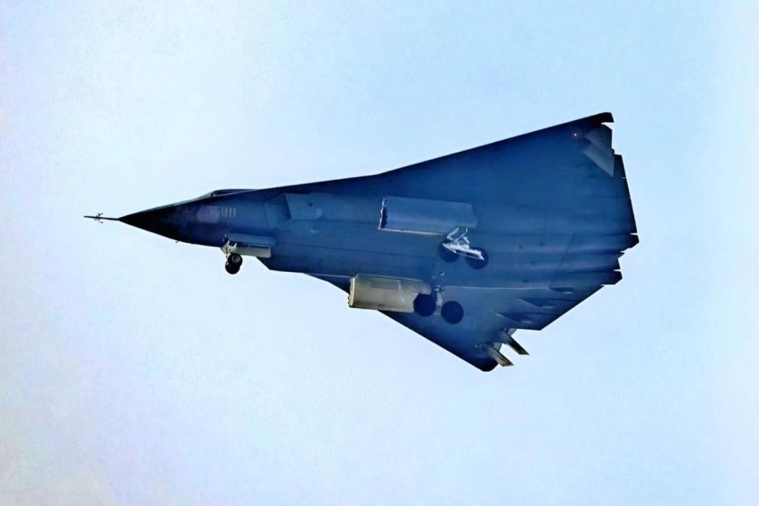 Китайские истребители 6 поколения