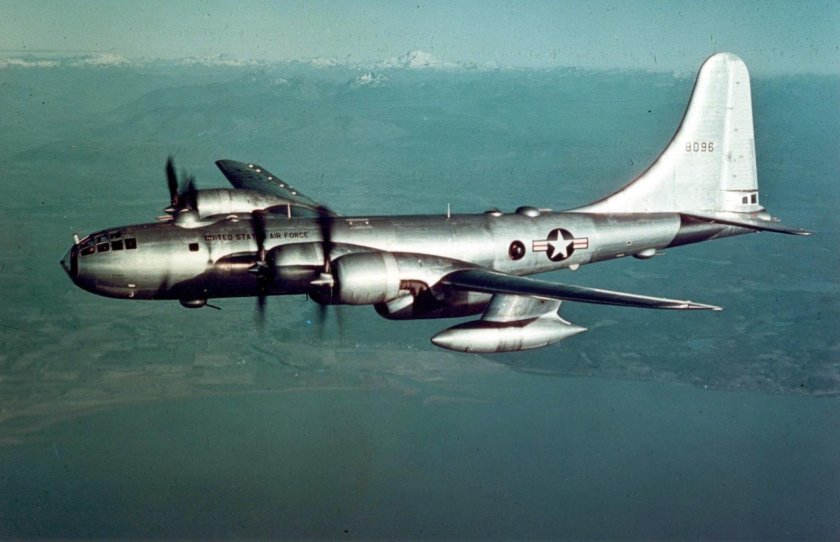 Самолет b-29 Superfortress