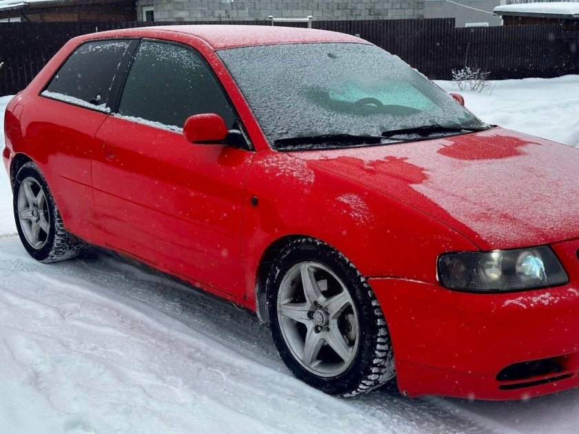 Audi a 3 8 l