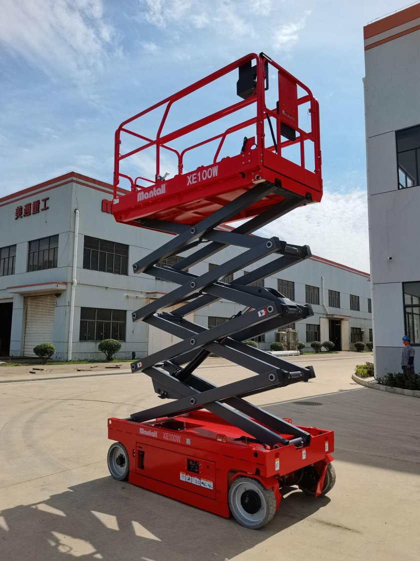 Ножничный подъемник пиканиска