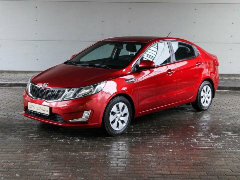 Kia Rio 3 красная