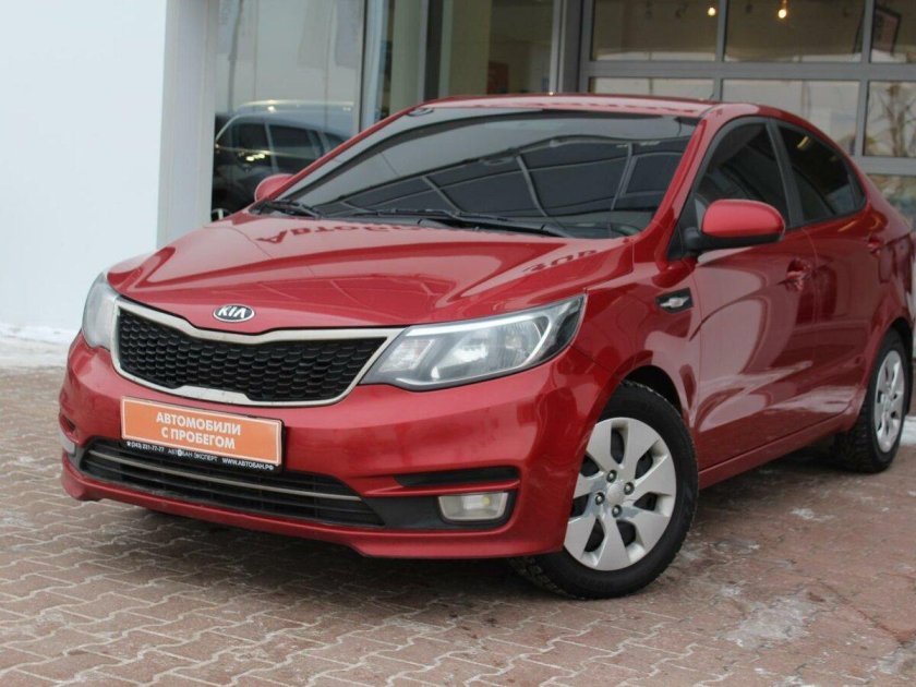 Kia Rio 3 красная