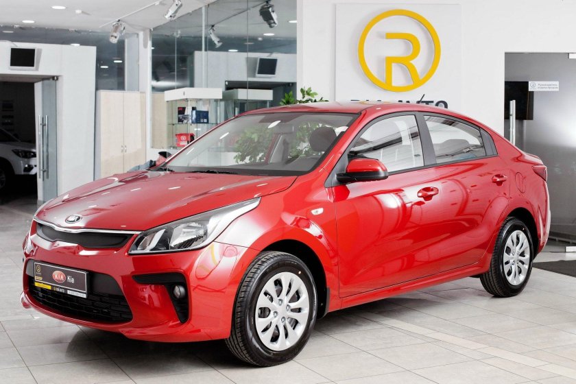 Kia Rio 4 красная