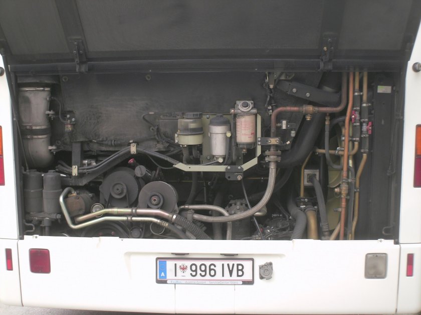 Двигатель автобуса ГОЛАЗ 2810