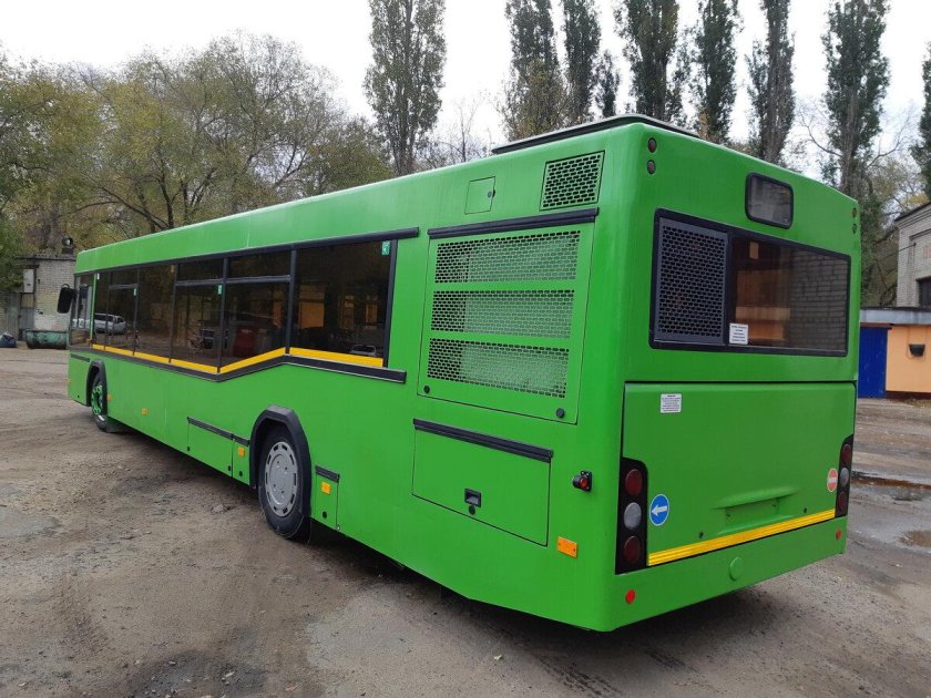 МАЗ 103