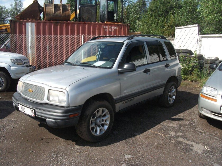 Chevrolet Tracker 2001
