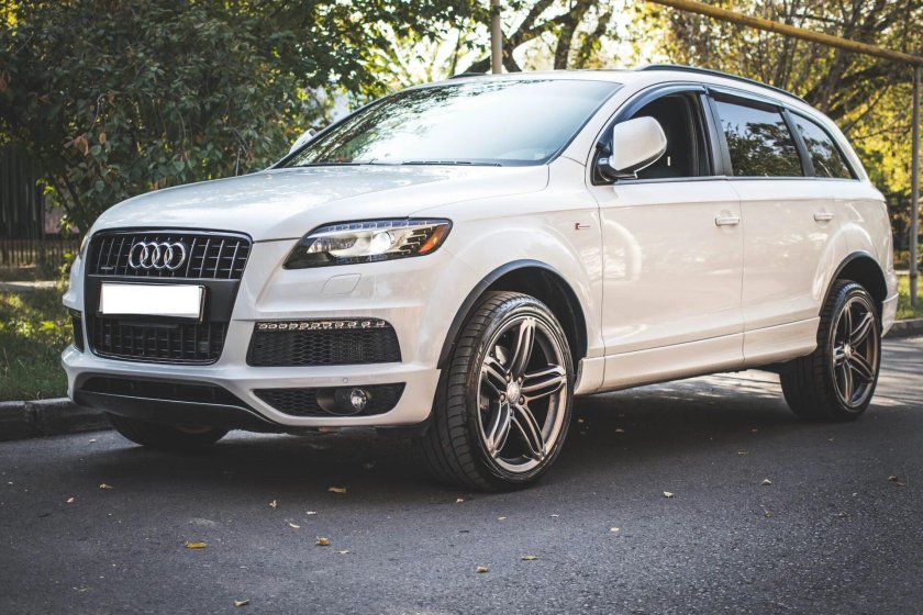 Audi q7 2010