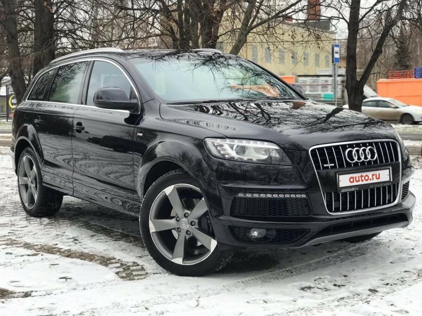 Audi q7 2014 черная