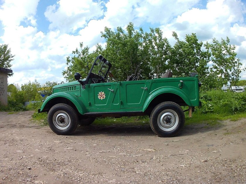 ГАЗ 69 бортовой
