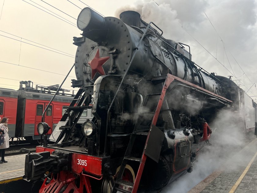 Ретропоезд рускеальский экспресс