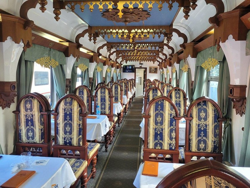 Ретропоезд Рускеала вагон-ресторан