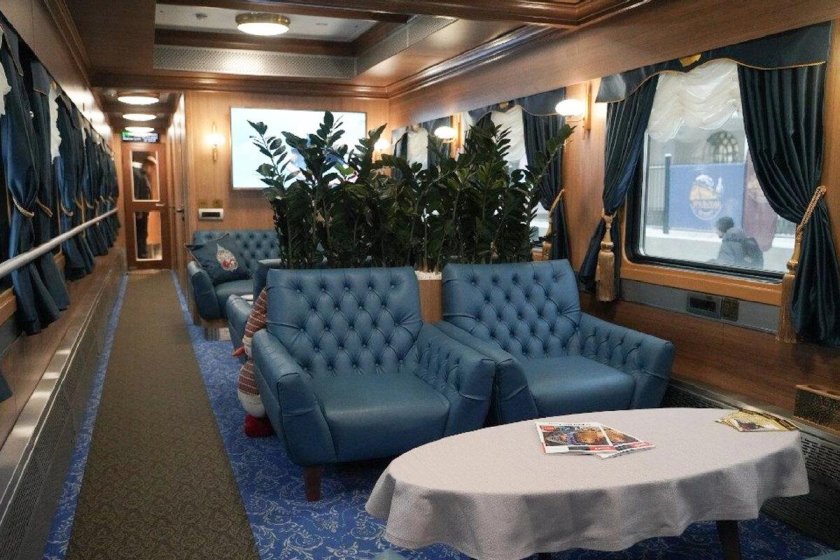 Ретропоезд Лахта 2024