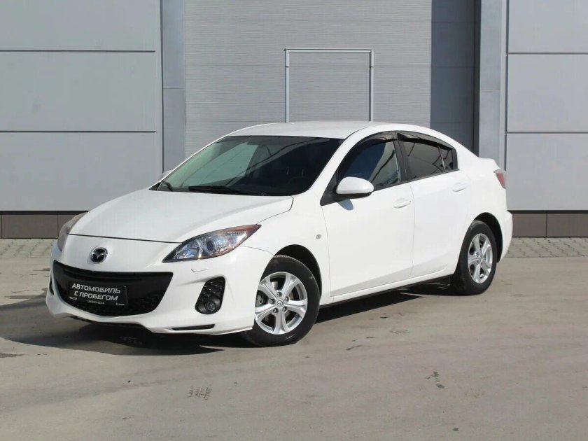 Мазда 3 BL белая седан
