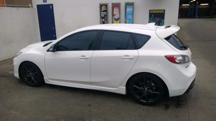 Mazda 3 BL хэтчбек r18