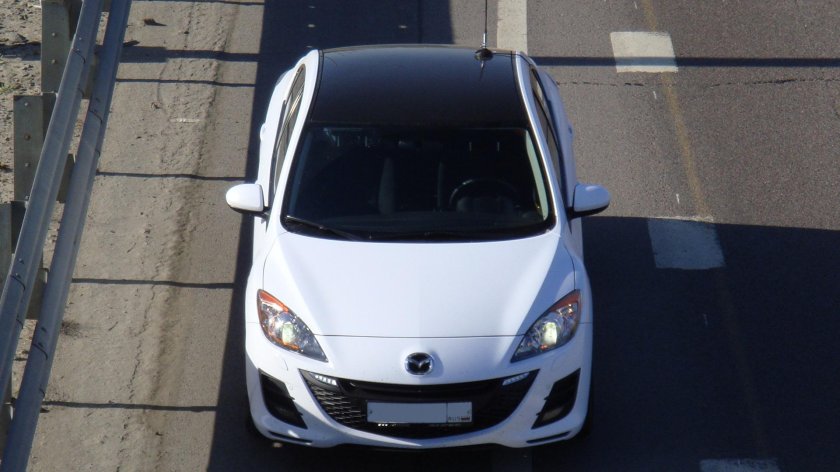 Мазда 3 BL черная крыша